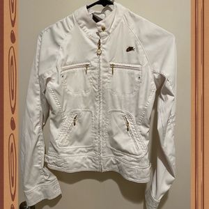 Gently Used White “Nike” Jacket